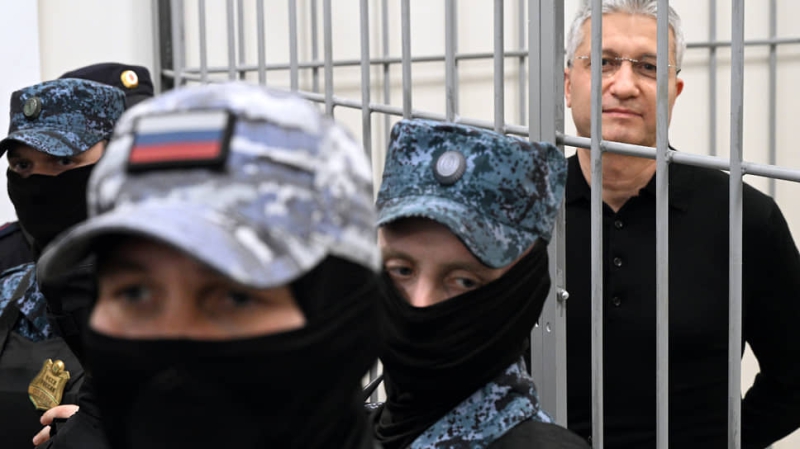 Следствие огорошило Тимура Иванова