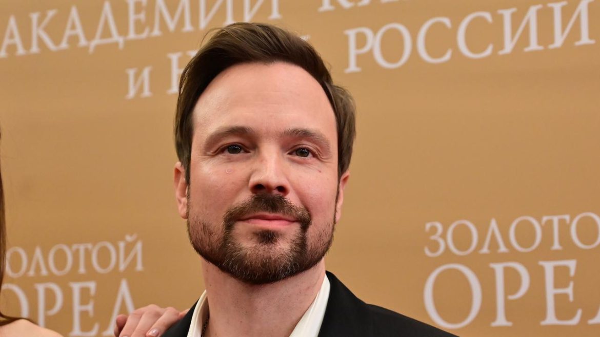 Деньги талант Алексея Чадова Максим Боев закопал землю Рублевке